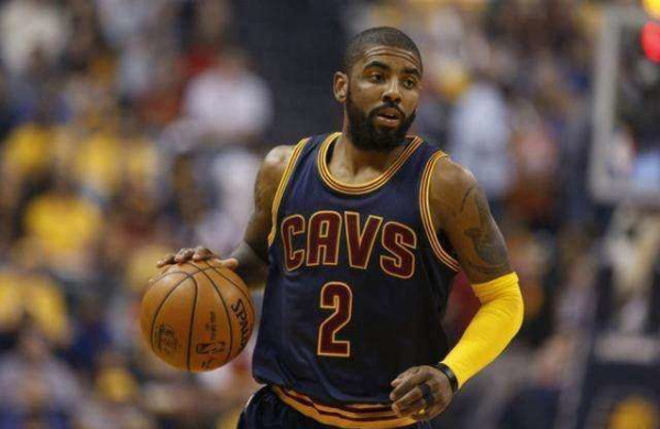 在看台上 在看台上