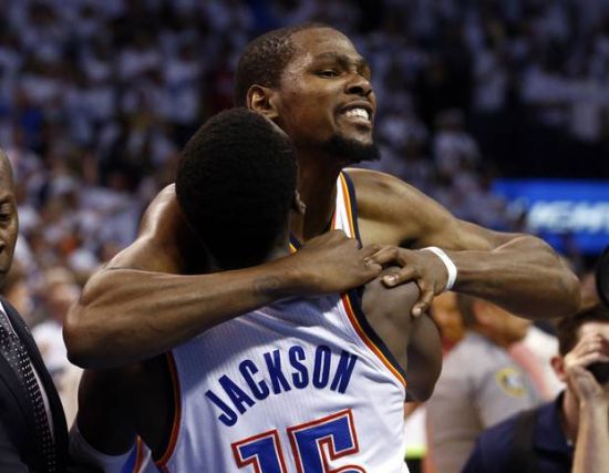 拉开比分或 拉开比分或