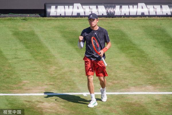 孙颖莎完成 孙颖莎完成