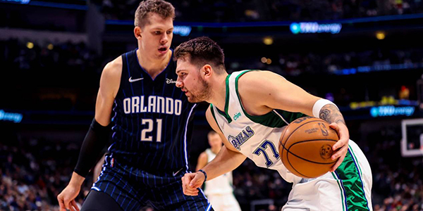 快船队宣布唐斯加盟！哈登与3名悍将告别，NBA最新交易曝光