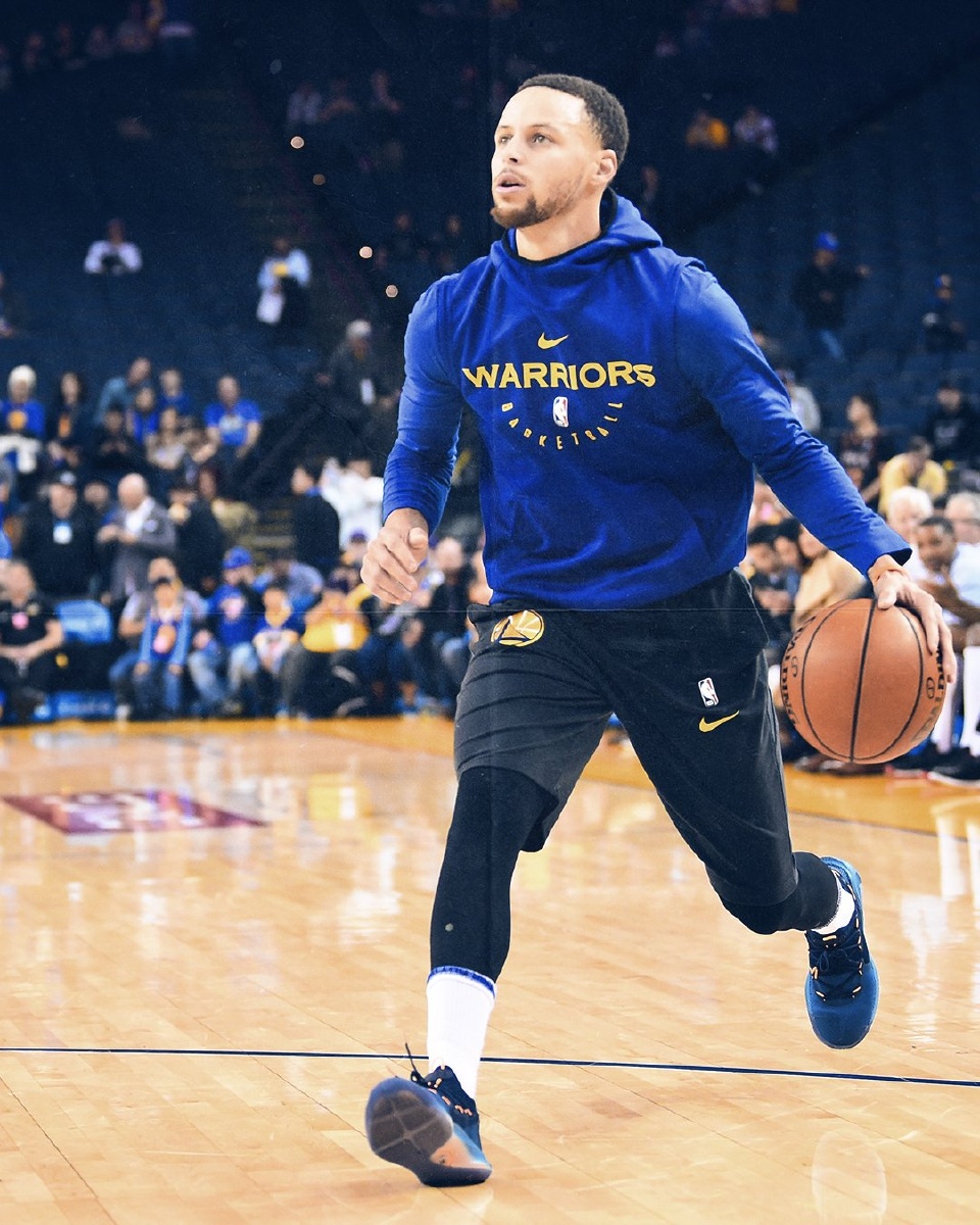 从两球落后 从两球落后