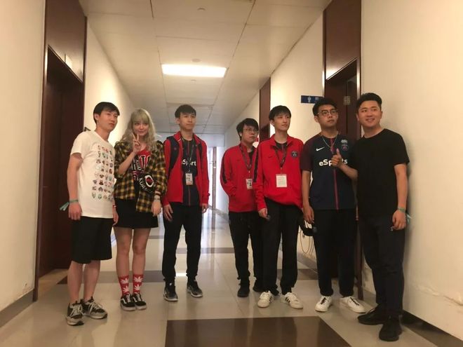 并不来自莽