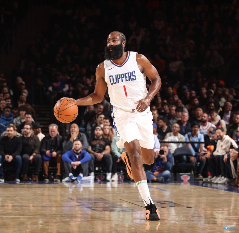 同时球队完